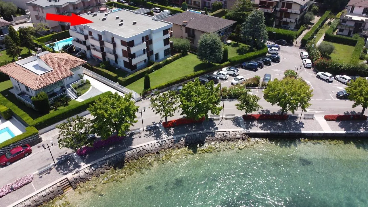 Apartment Bardolino Lake Front contacts